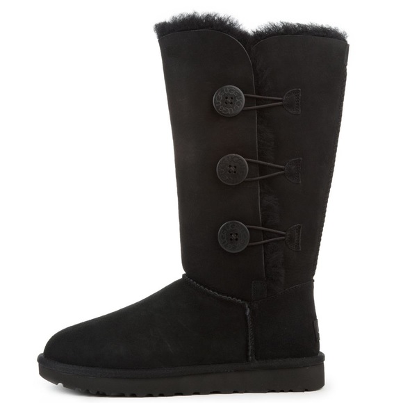 ugg bailey button black